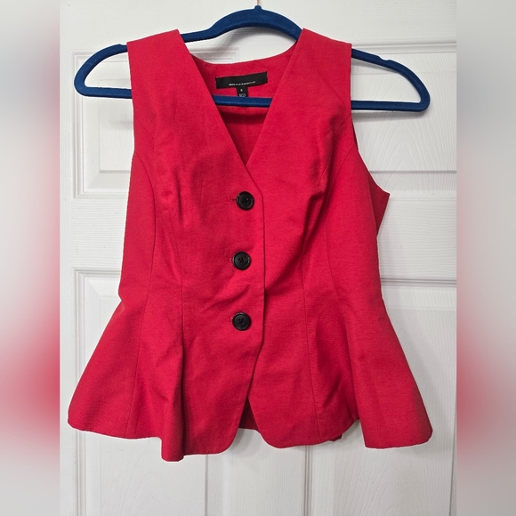 NWOT WHBM Red V-Neck Buttoned Peplum Vest - Picture 2 of 3